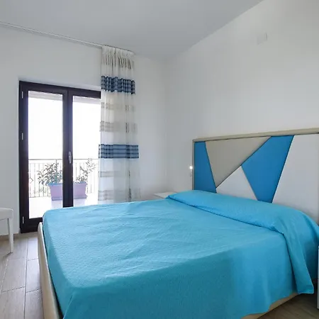 2 Bedroom Nice In Castellabate